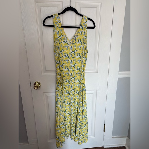 LOFT Dresses & Skirts - LOFT Sunny Floral Linen-Blend Midi Dress | Size Large | Flowy & Feminine